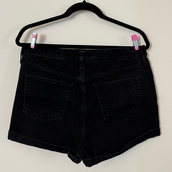 Size 14 Wild Fable High-Waisted Black Jean Shorts - Picture 3 of 3